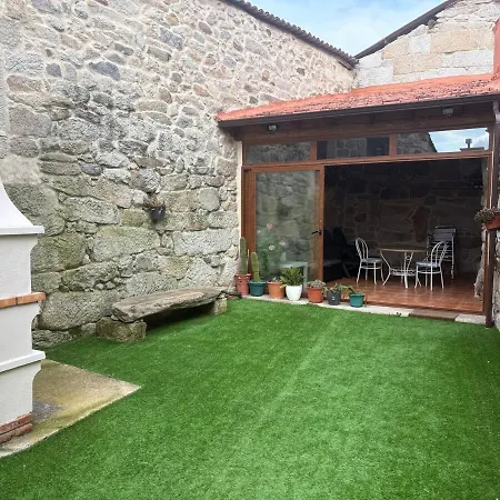 A Casita Pegas * Sandias (Ourense)